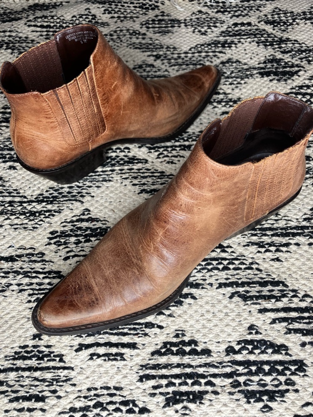 Matisse pointed Chelsea western boot 8